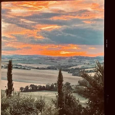 Julieta-casolare Di Campagna Recentemente Ristrutturato Belvedere Ostrense