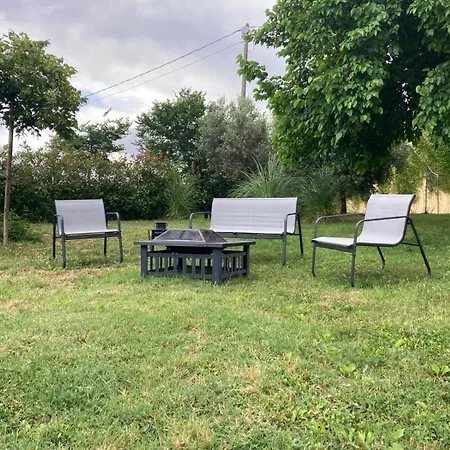 Panzió Julieta-casolare Di Campagna Recentemente Ristrutturato Belvedere Ostrense